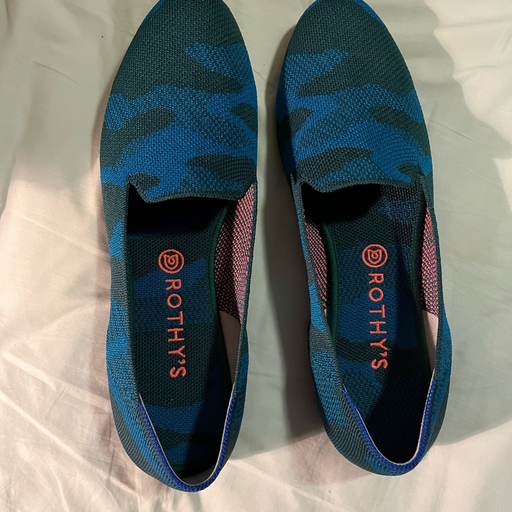 Rothy’s teal camo loafers- amazing condition- only worn twice. Size 12 1/2